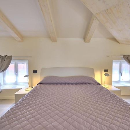Apartmentsgarda - Residenza Mercanti Εξωτερικό φωτογραφία