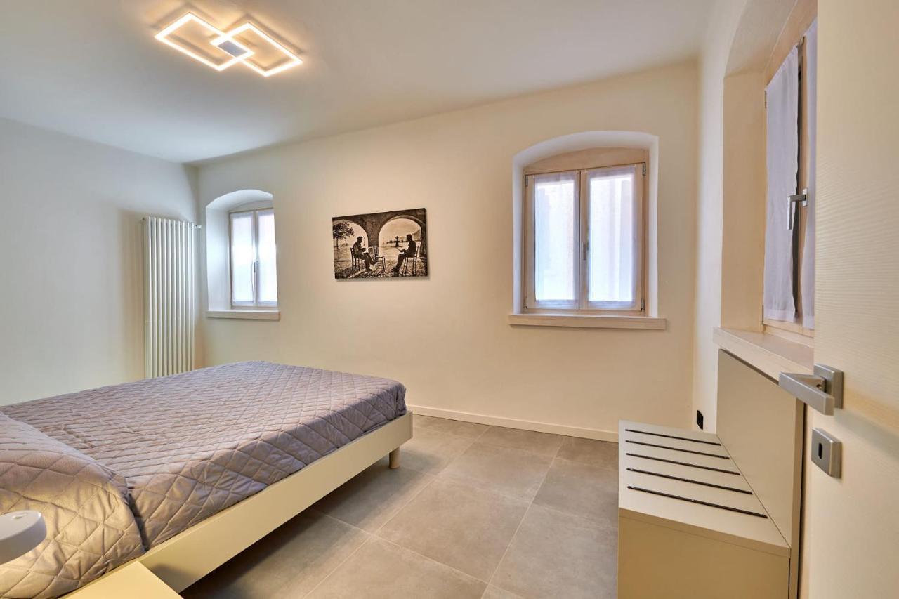 Apartmentsgarda - Residenza Mercanti Εξωτερικό φωτογραφία